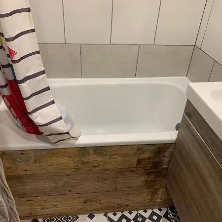 Cosy Avec Climatisation Et Patio Centre Historique De *