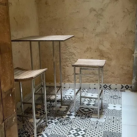 Cosy Avec Climatisation Et Patio Centre Historique De Daire